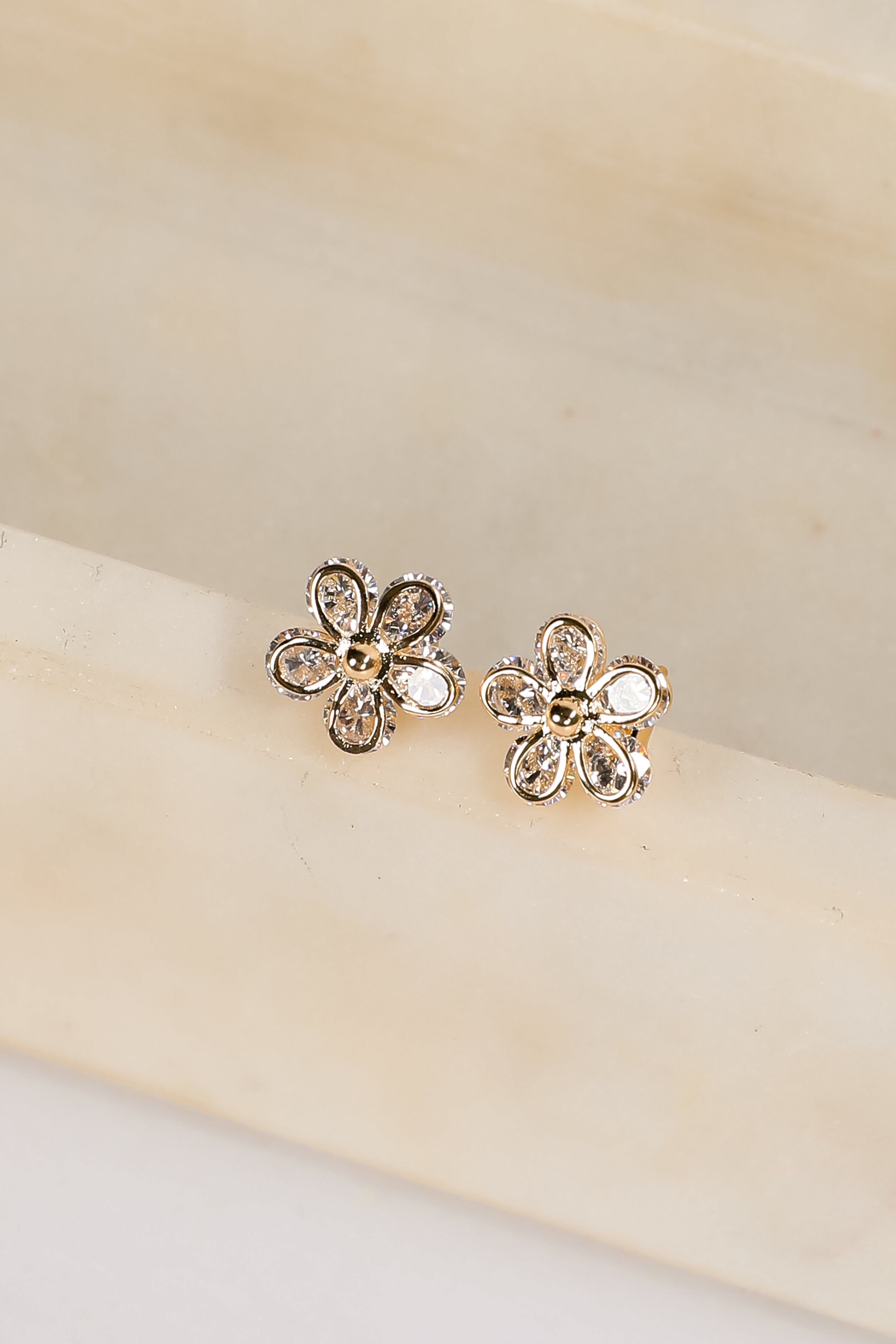 Avery Gold Flower Stud Earrings